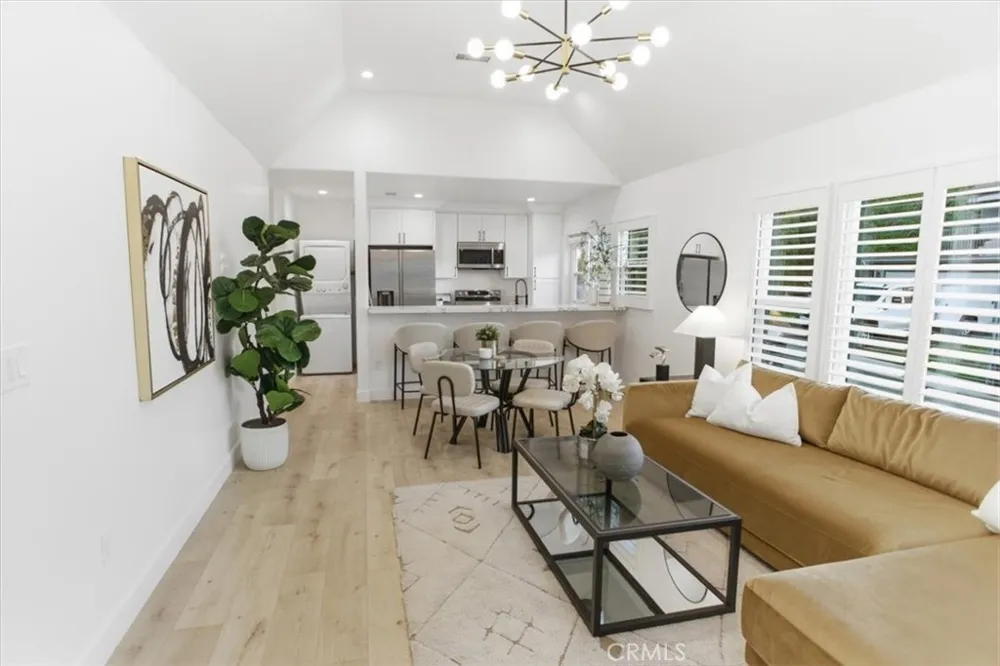 900 Brier Lane Glendale, CA 91205