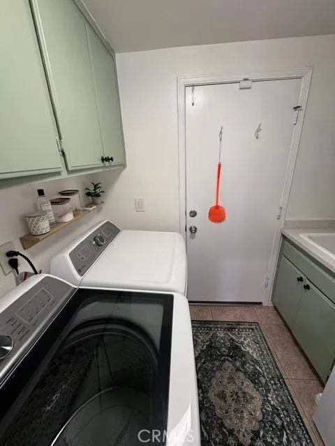 29347 Canyon Rim Canyon Country, CA 91387