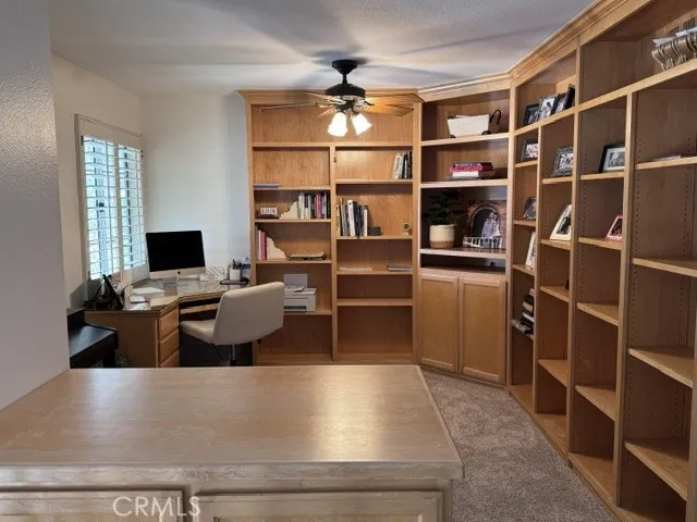 29347 Canyon Rim Canyon Country, CA 91387