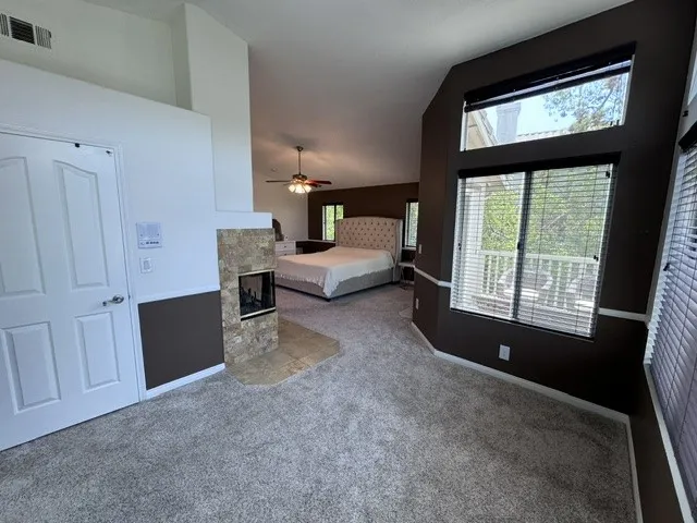 29347 Canyon Rim Canyon Country, CA 91387