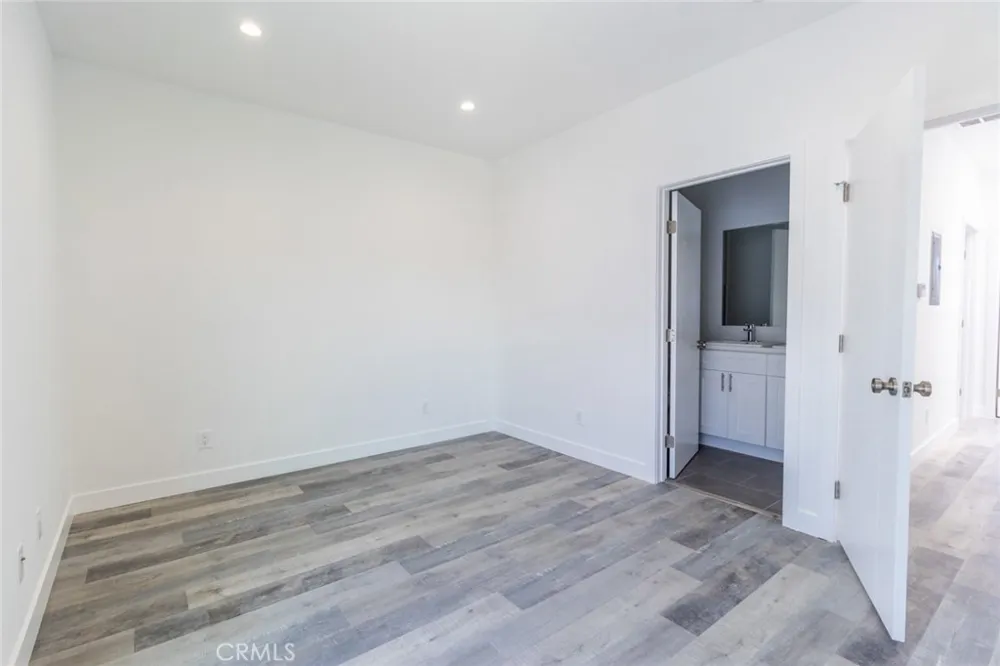 5148 Riverton #5144 North Hollywood, CA 91601