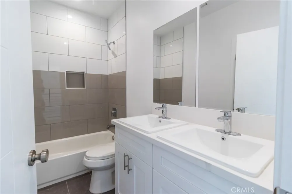5148 Riverton #5144 North Hollywood, CA 91601