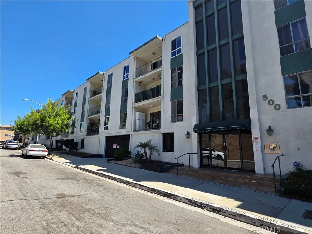 500 Jackson Place #212 Glendale, CA 91206