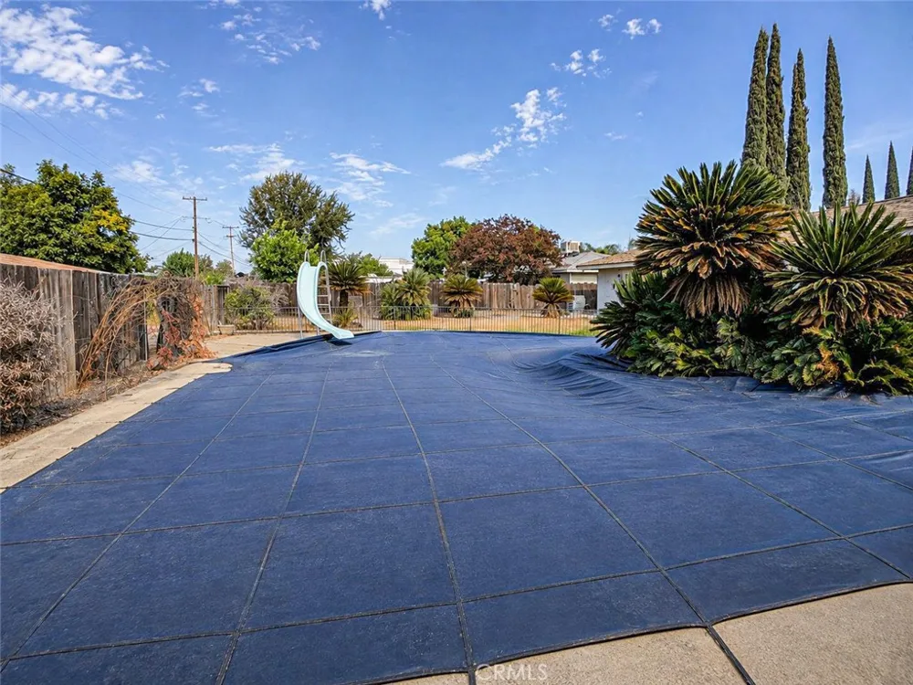 146 W Hanford Armona Lemoore, CA 93245