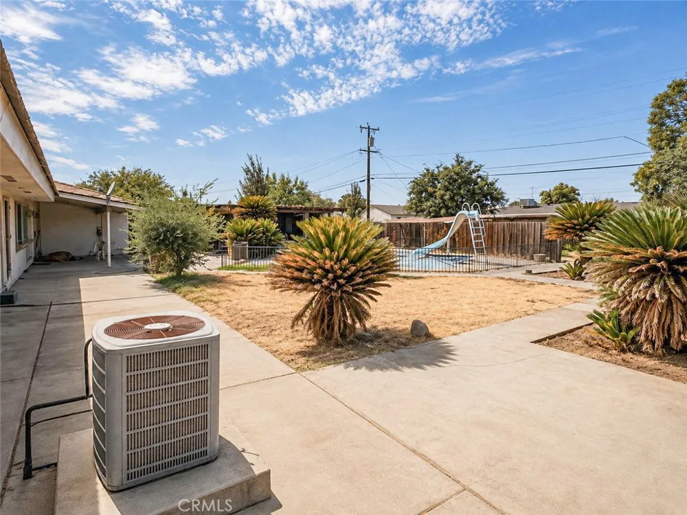 146 W Hanford Armona Lemoore, CA 93245