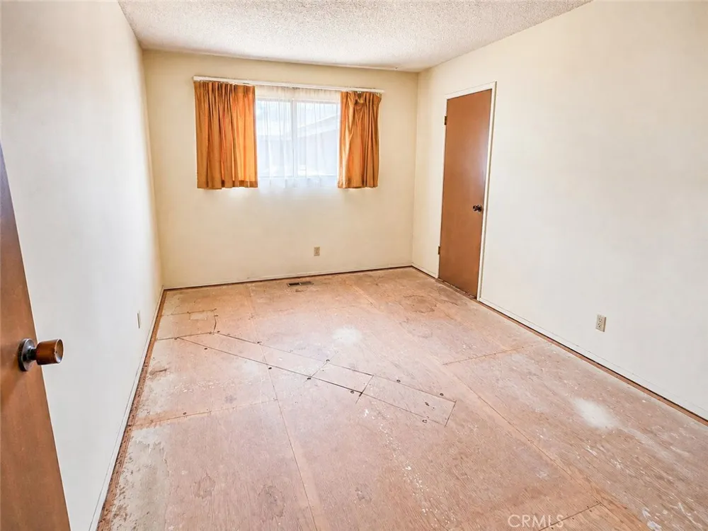 146 W Hanford Armona Lemoore, CA 93245