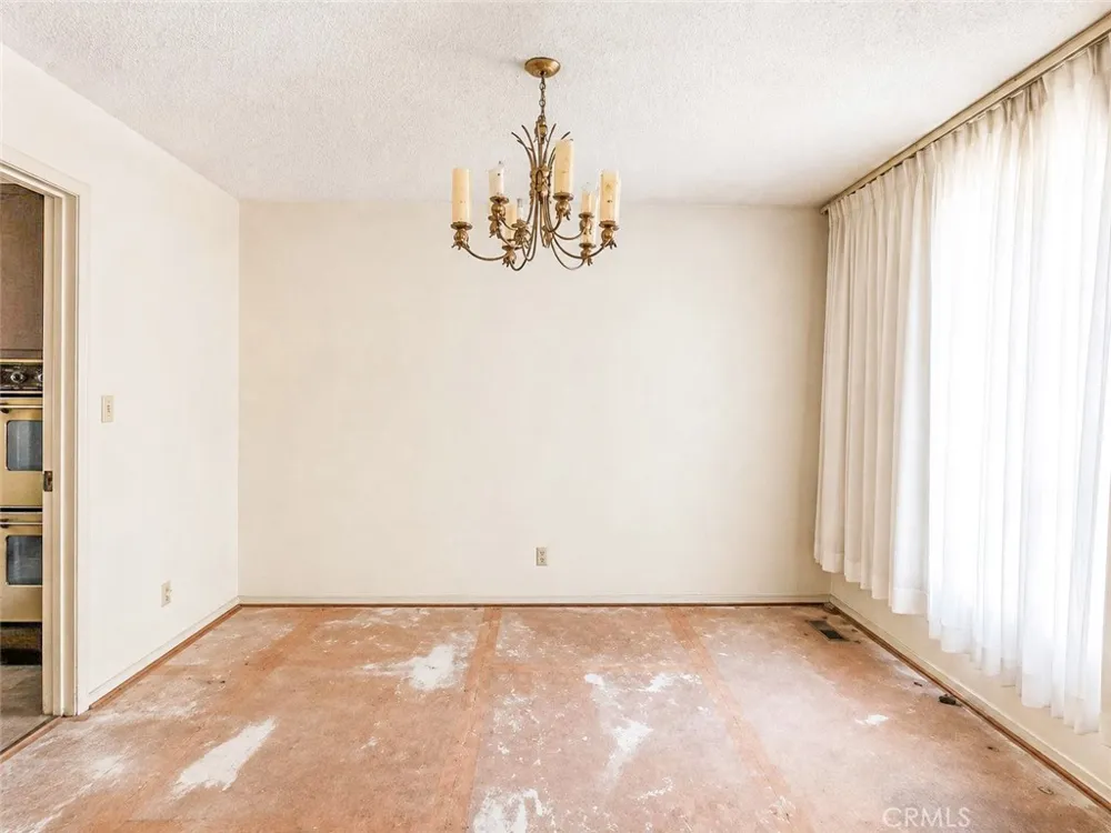 146 W Hanford Armona Lemoore, CA 93245