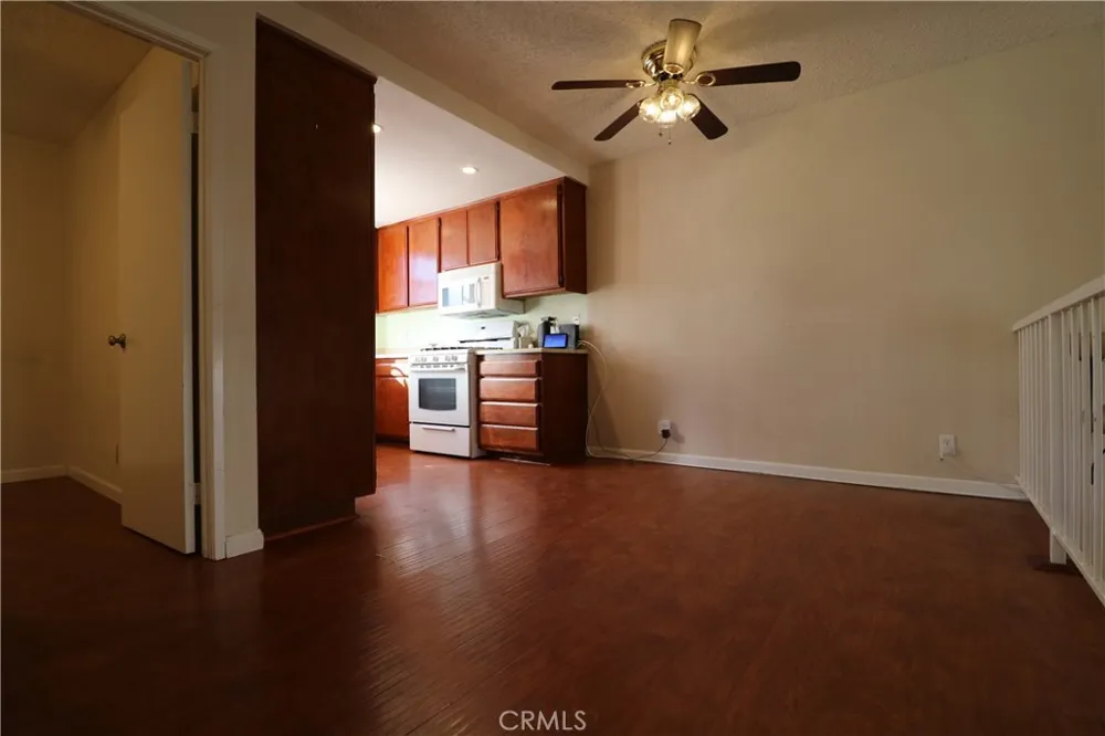 27644 Nugget #1 Canyon Country, CA 91387