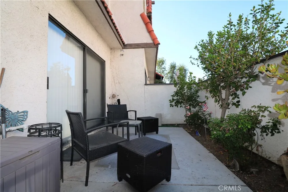 27644 Nugget #1 Canyon Country, CA 91387