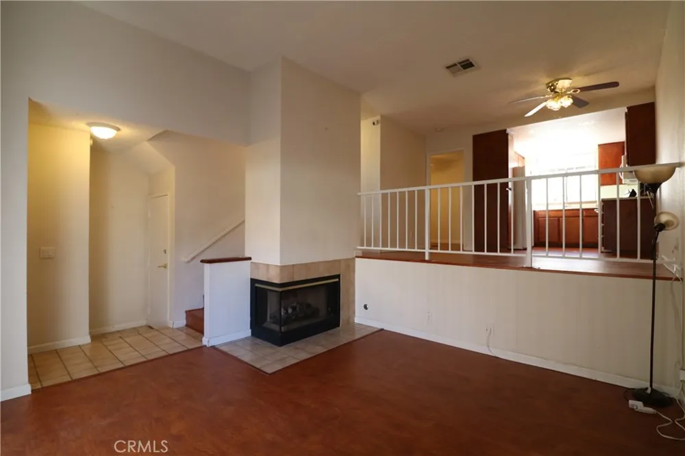 27644 Nugget #1 Canyon Country, CA 91387