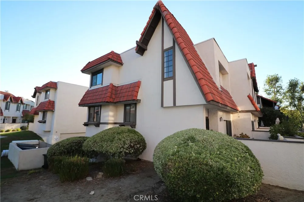 27644 Nugget #1 Canyon Country, CA 91387