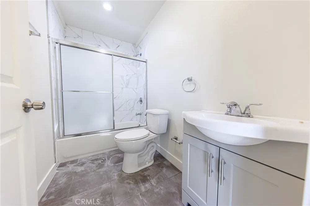 1652 Murchison Los Angeles, CA 90033