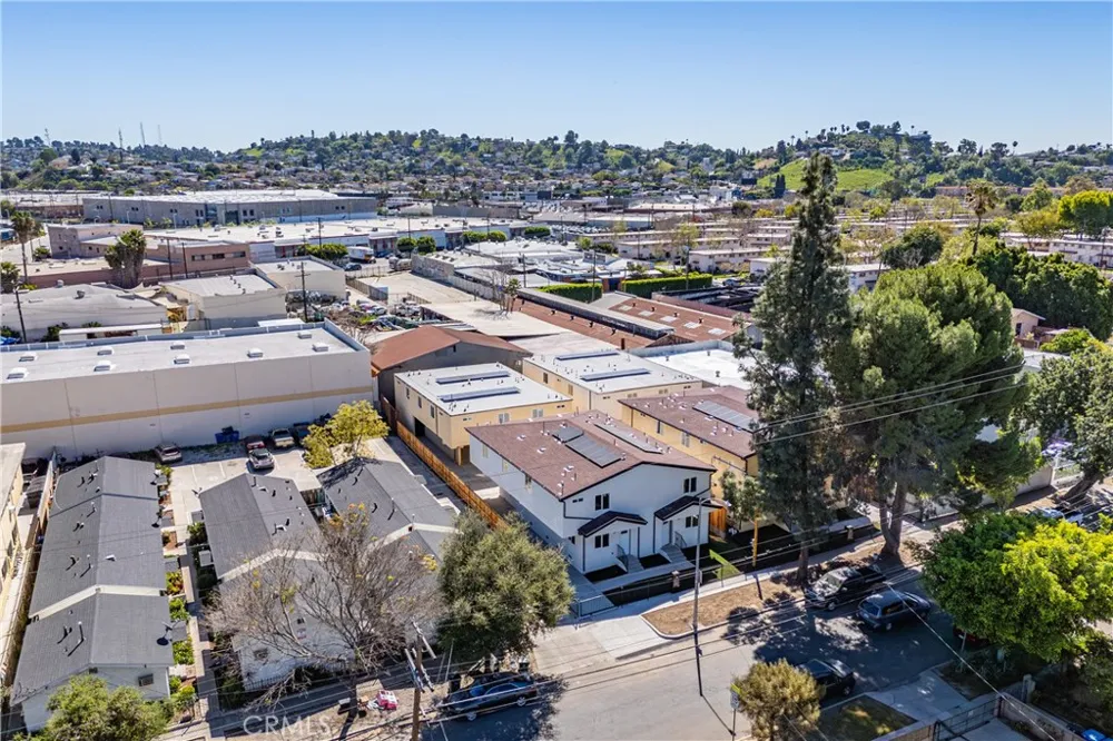 1652 Murchison Los Angeles, CA 90033