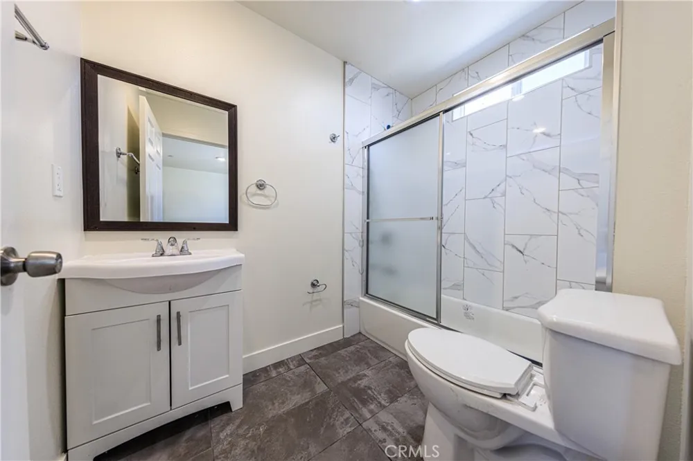 1652 Murchison Los Angeles, CA 90033
