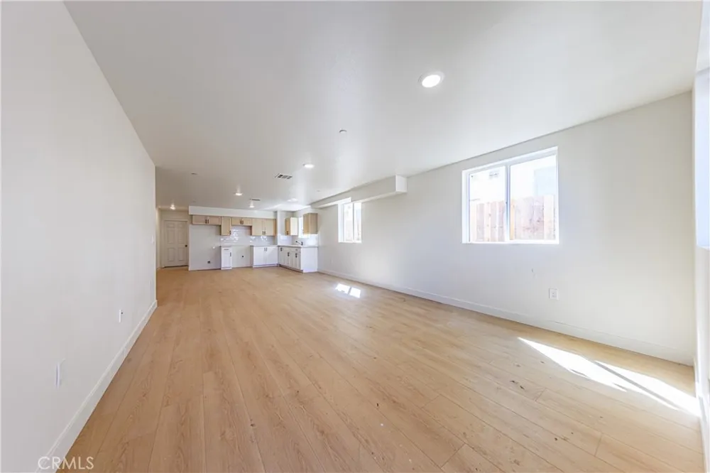 1652 Murchison Los Angeles, CA 90033