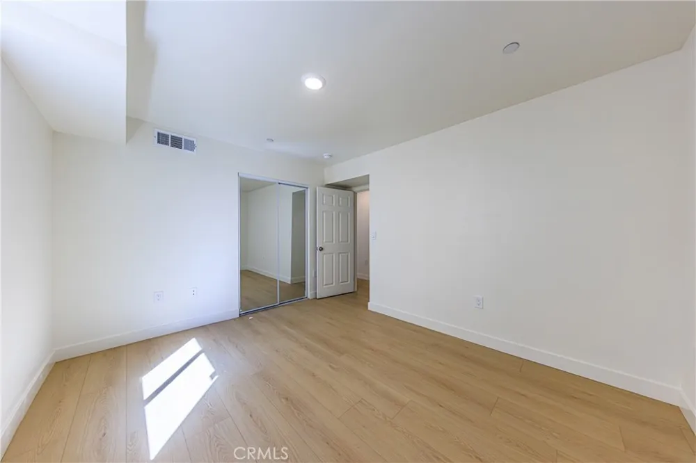1652 Murchison Los Angeles, CA 90033