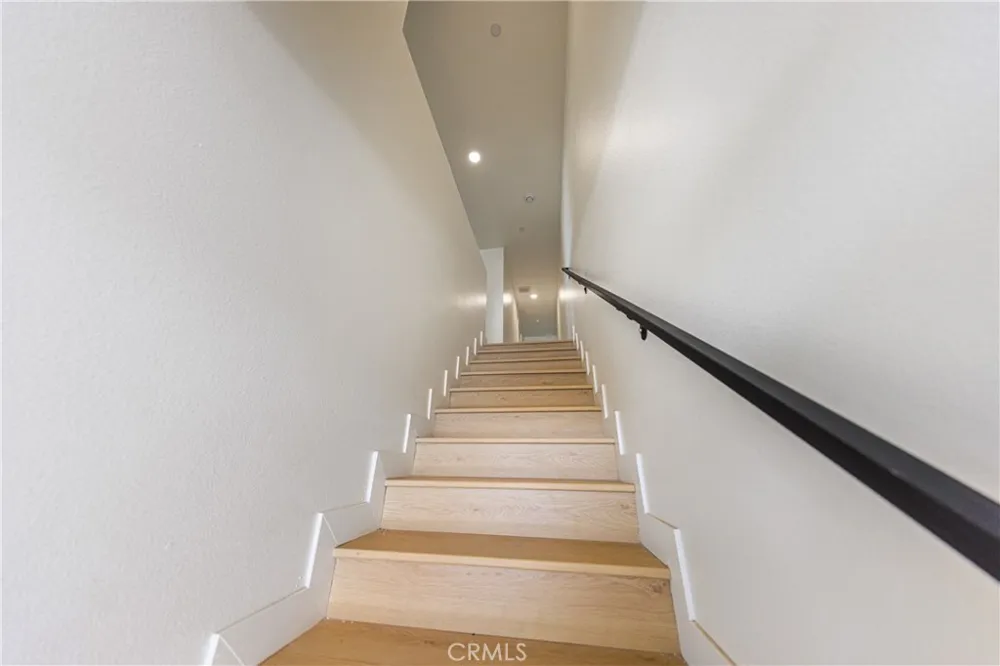 1652 Murchison Los Angeles, CA 90033