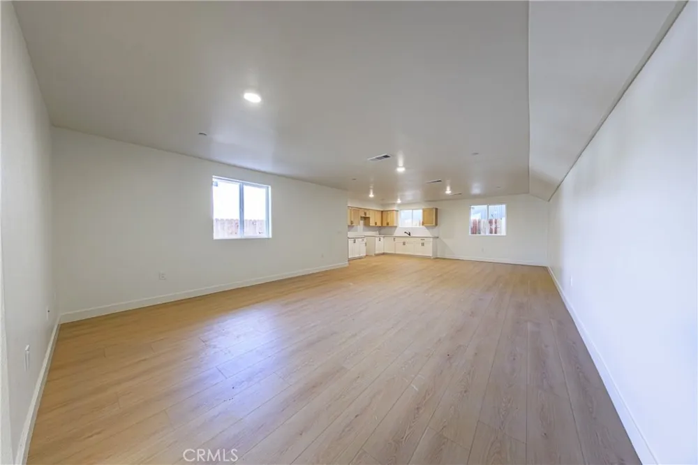 1652 Murchison Los Angeles, CA 90033