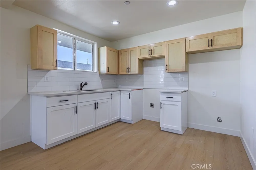 1652 Murchison Los Angeles, CA 90033
