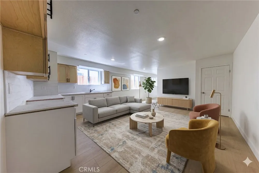 1652 Murchison Los Angeles, CA 90033