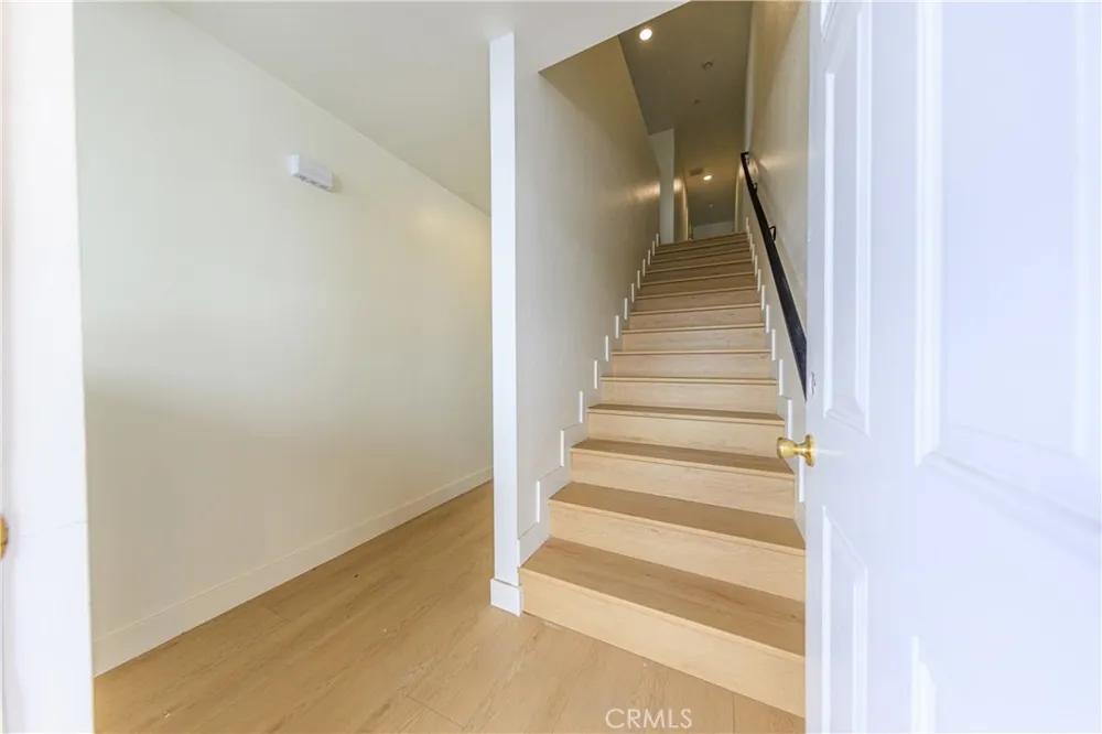 1652 Murchison Los Angeles, CA 90033