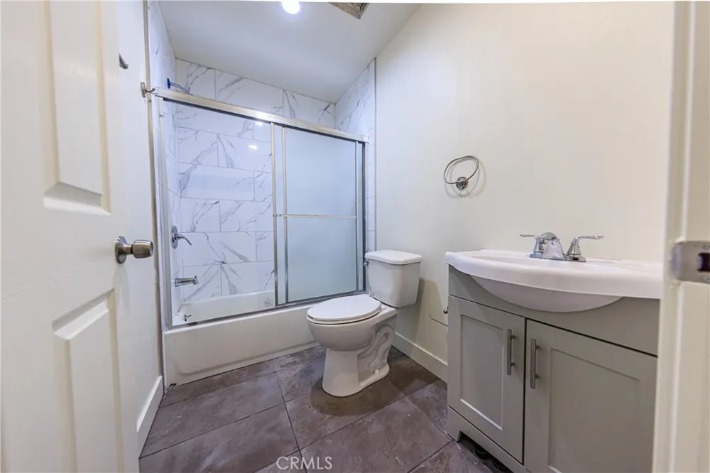 1652 Murchison Los Angeles, CA 90033