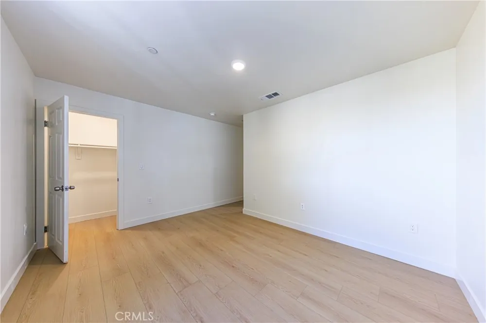 1652 Murchison Los Angeles, CA 90033