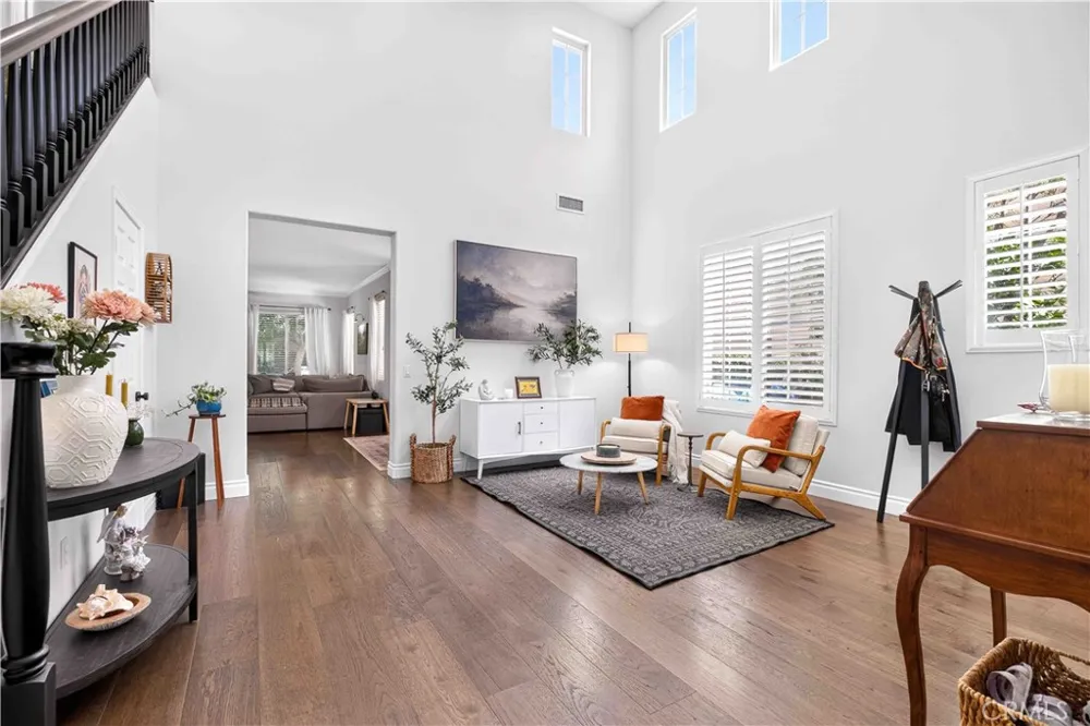 22 Mossdale Court Azusa, CA 91702