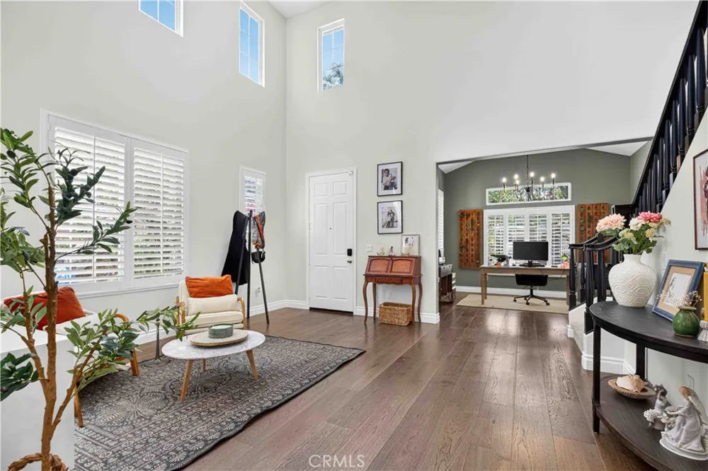 22 Mossdale Court Azusa, CA 91702