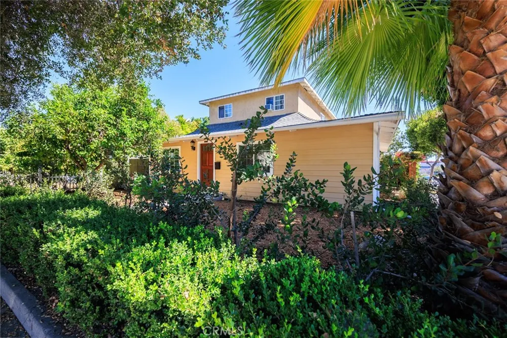 566 Oak Street Glendale, CA 91204
