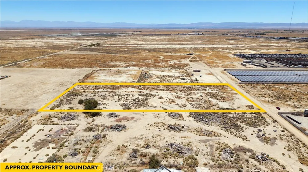 15TH ST & ORANGE ST Rosamond, CA 93560