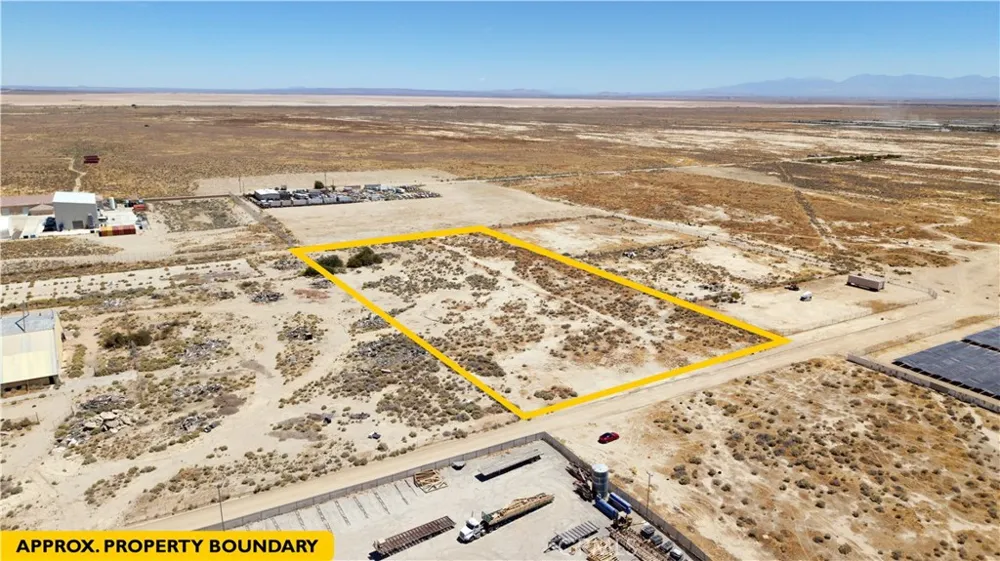 15TH ST & ORANGE ST Rosamond, CA 93560