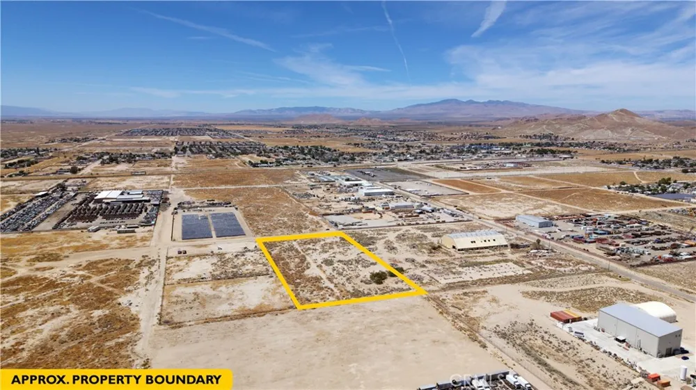 15TH ST & ORANGE ST Rosamond, CA 93560
