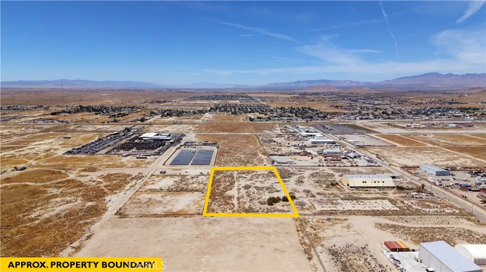 15TH ST & ORANGE ST Rosamond, CA 93560