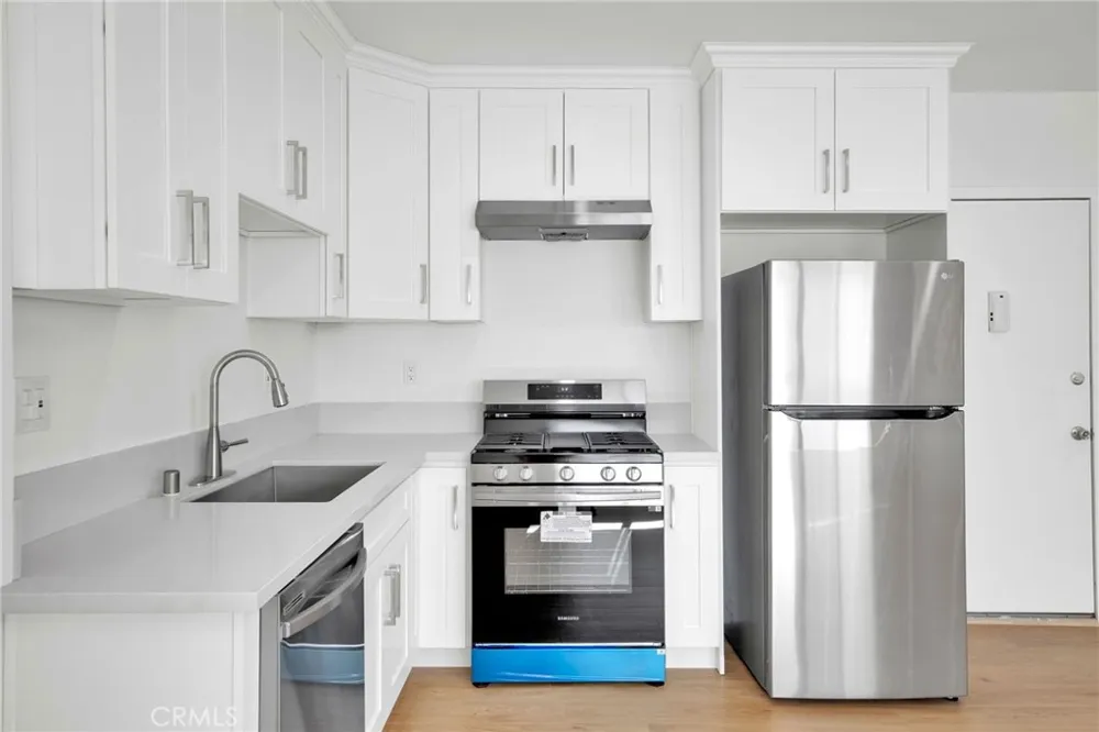 13018 Valleyheart Drive #11 Studio City, CA 91604