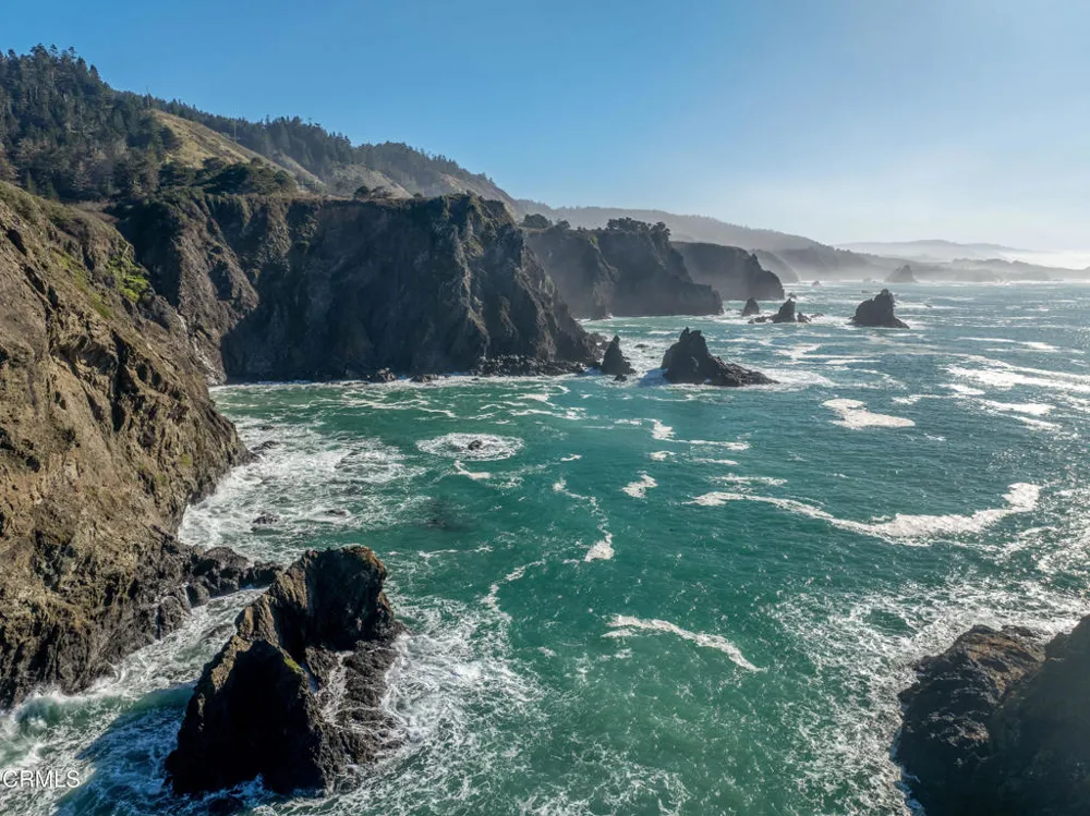 1990 S Highway 1 Elk, CA 95432