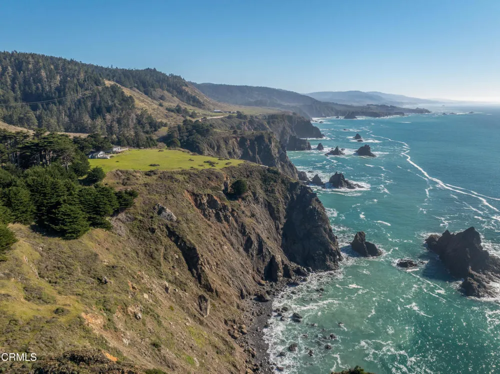 1990 S Highway 1 Elk, CA 95432