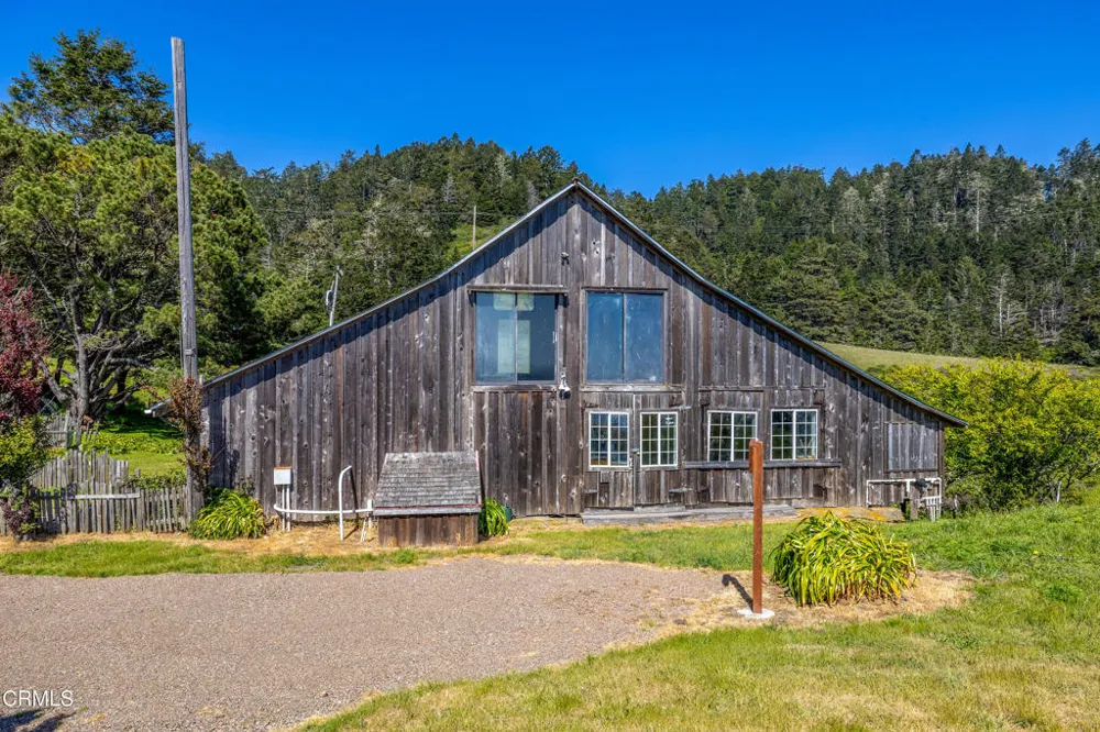 1990 S Highway 1 Elk, CA 95432