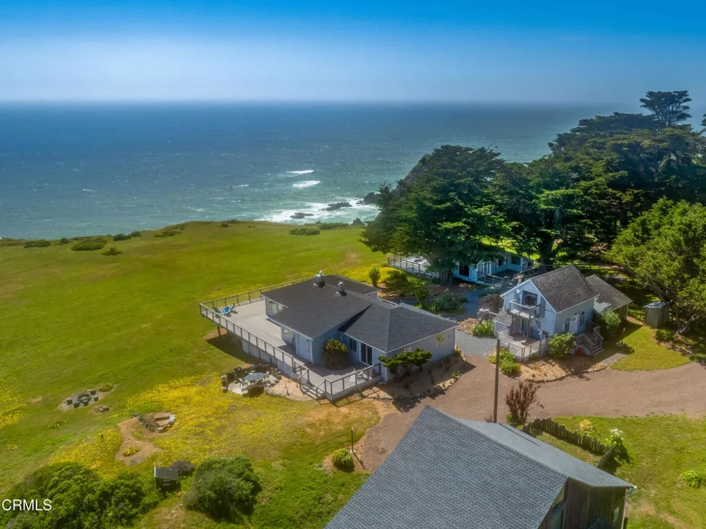 1990 S Highway 1 Elk, CA 95432