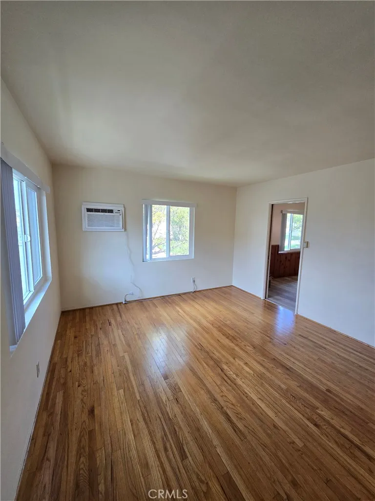 502 Cypress Avenue Burbank, CA 91502
