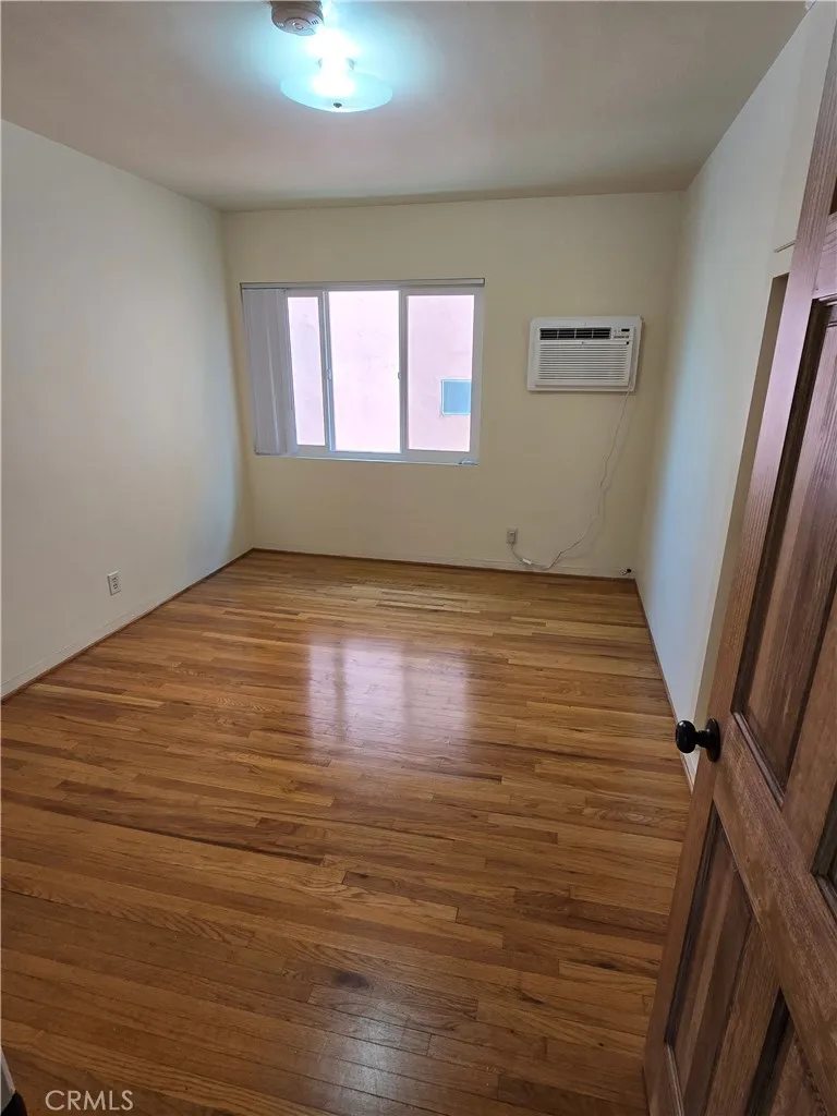 502 Cypress Avenue Burbank, CA 91502