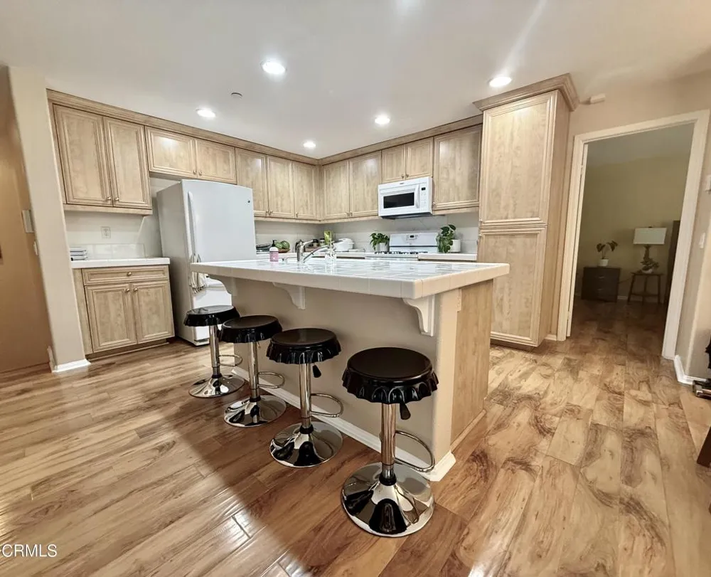 3741 Dunkirk Drive Oxnard, CA 93035