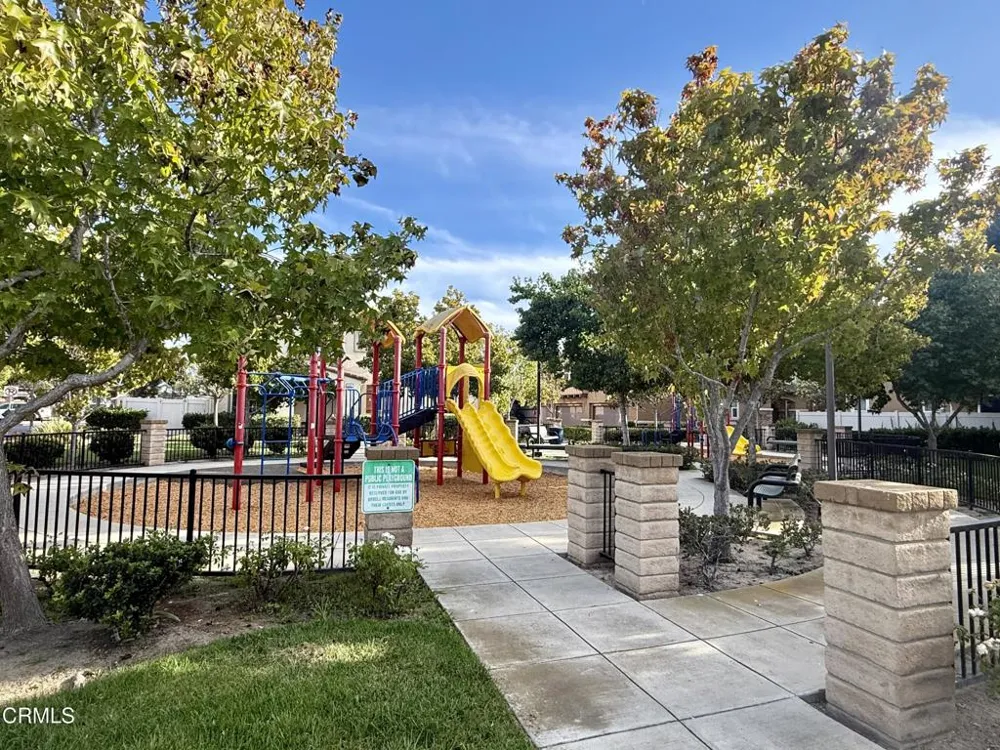 3741 Dunkirk Drive Oxnard, CA 93035