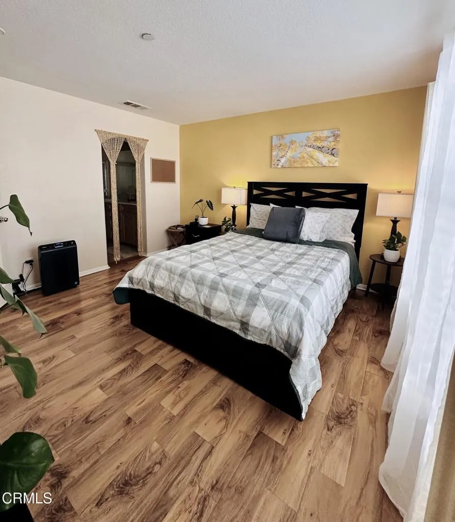 3741 Dunkirk Drive Oxnard, CA 93035