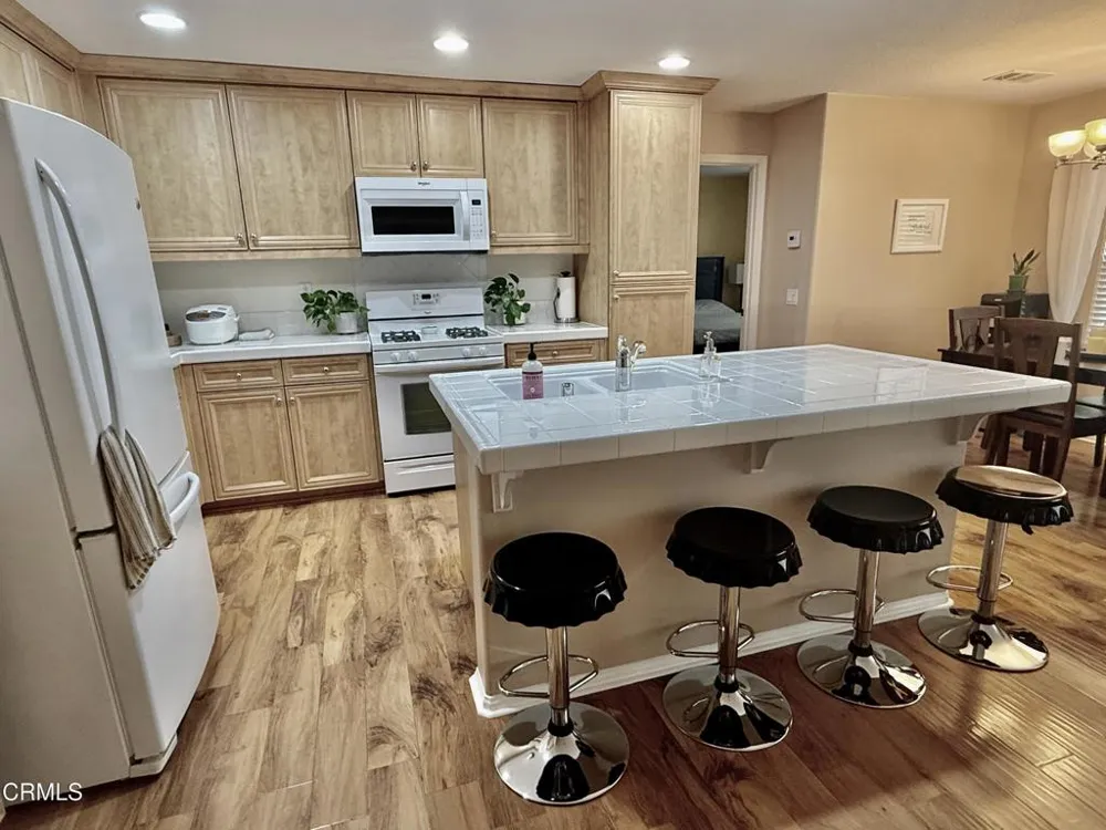 3741 Dunkirk Drive Oxnard, CA 93035