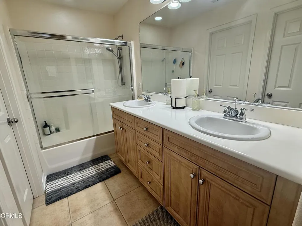 3741 Dunkirk Drive Oxnard, CA 93035