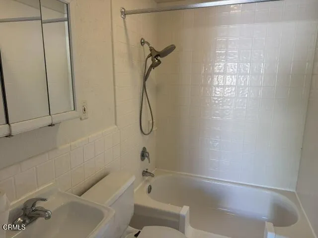 797 Arbor Avenue Ventura, CA 93003