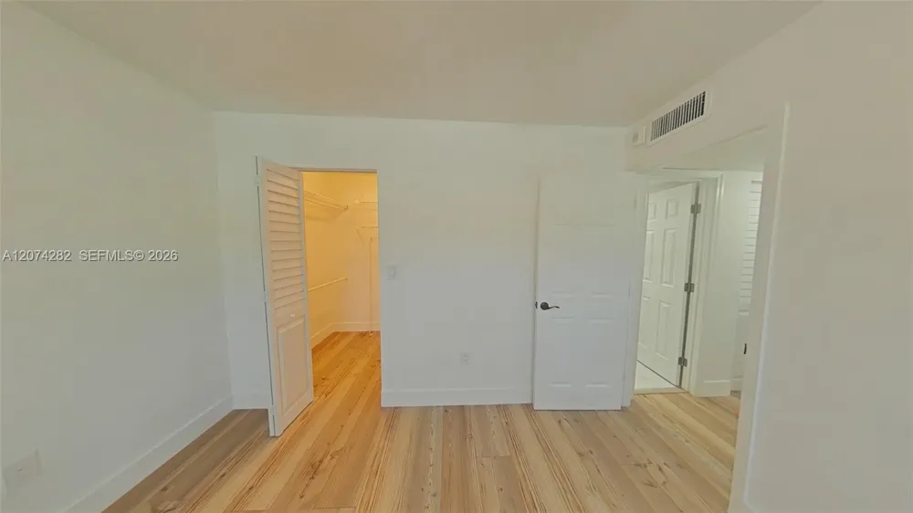 9431 SW 4th St #204-7 Miami, FL 33174