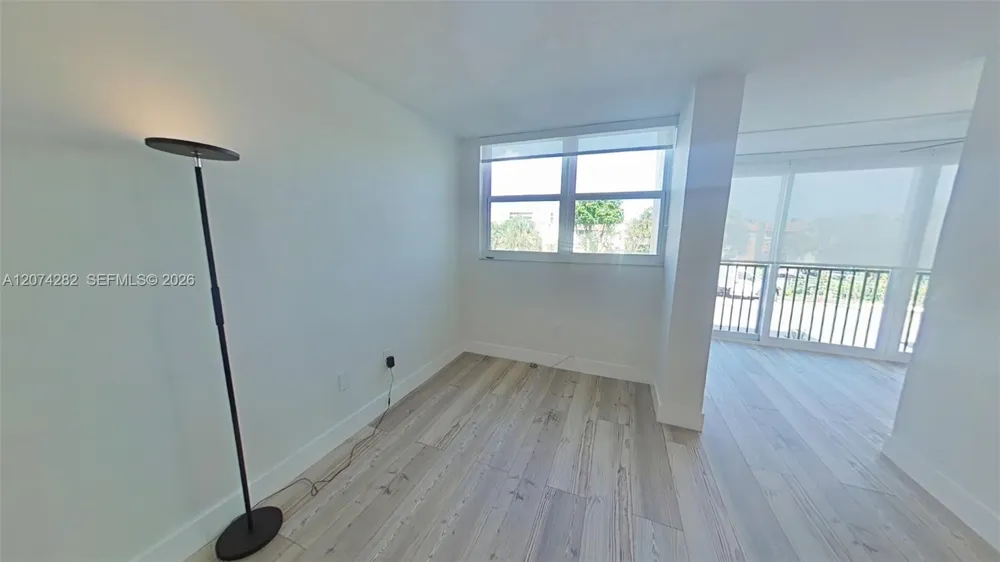 9431 SW 4th St #204-7 Miami, FL 33174
