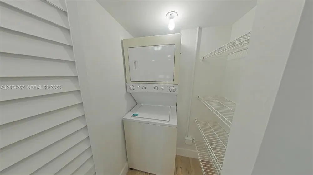 9431 SW 4th St #204-7 Miami, FL 33174